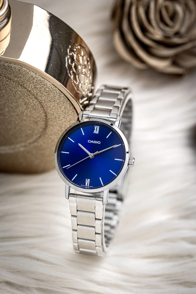Casio LTP-VT02D-2A moteriškas laikrodis + dėžutė