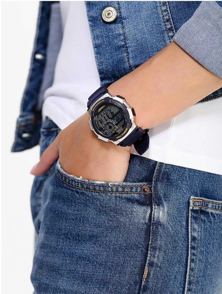 Laikrodis Casio AE-1000W-2AVEF