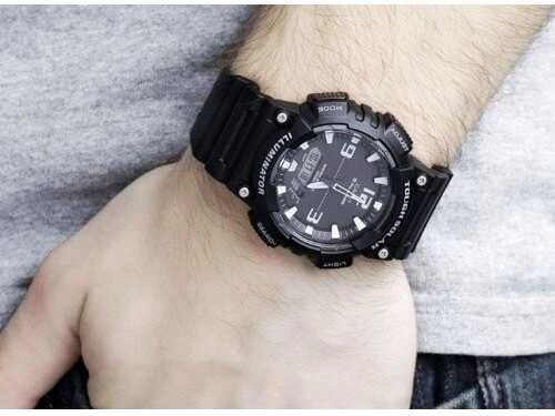 Casio AQ-S810W-1AVEF