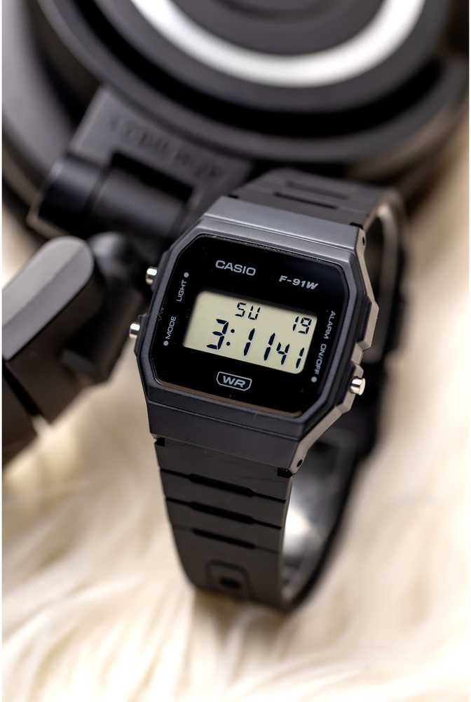 Laikrodis CASIO MEN'S WATCH F-91WB-1ADF + BOX