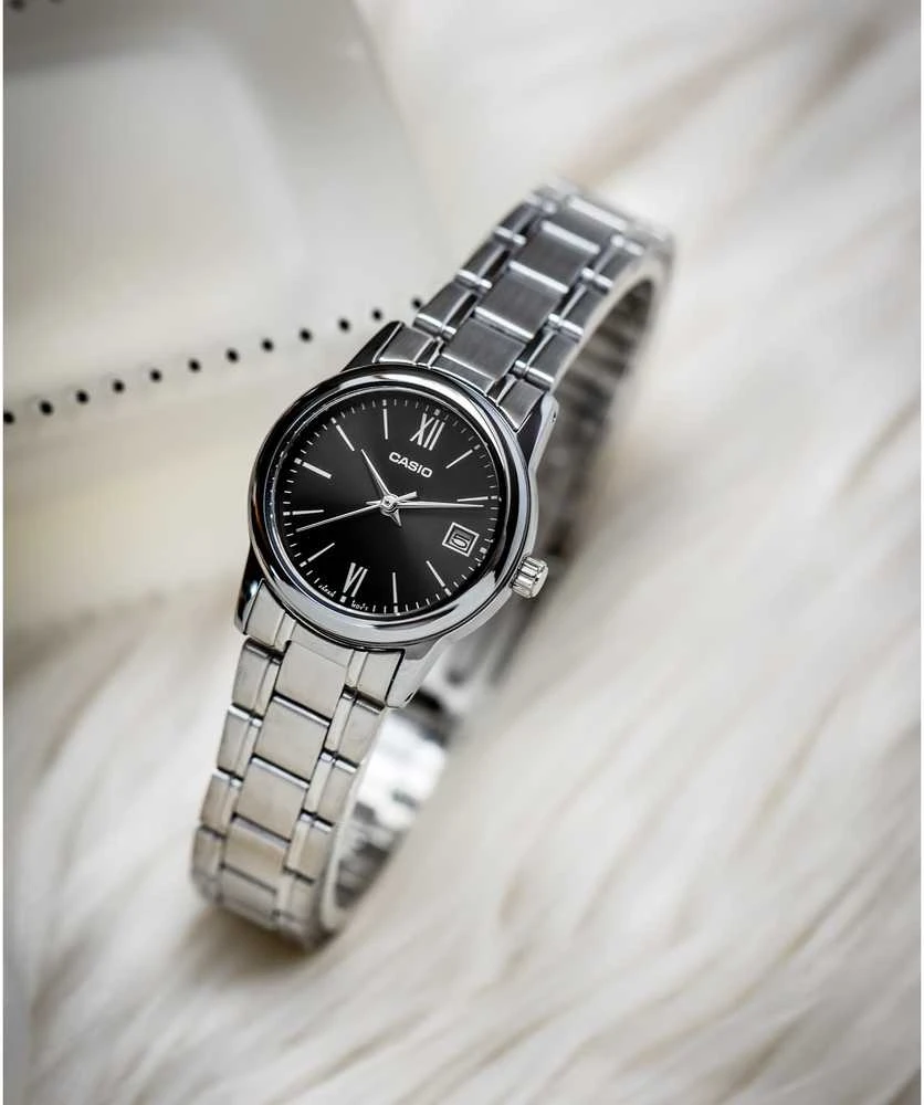 Casio moteriškas laikrodis LTP-V002D-1B3UDF + dėžutė