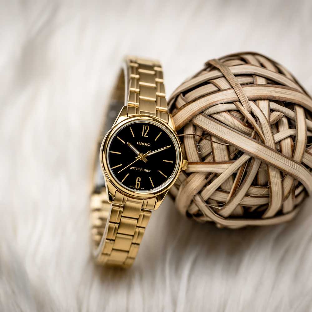 Casio moteriškas LTP-V005G-1B laikrodis + dėžutė