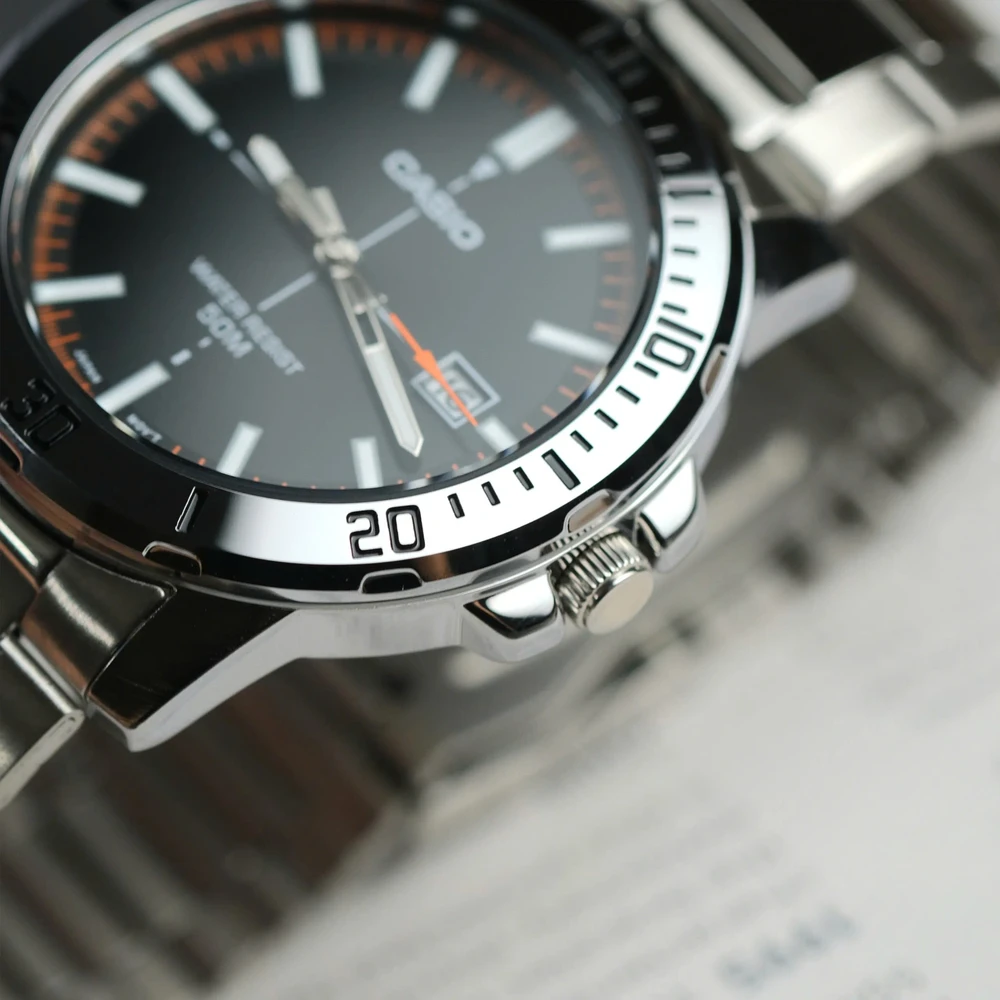 Casio Vyriškas laikrodis MTP-VD01D-1E2VUDF (zd185j) + DĖŽUTĖ