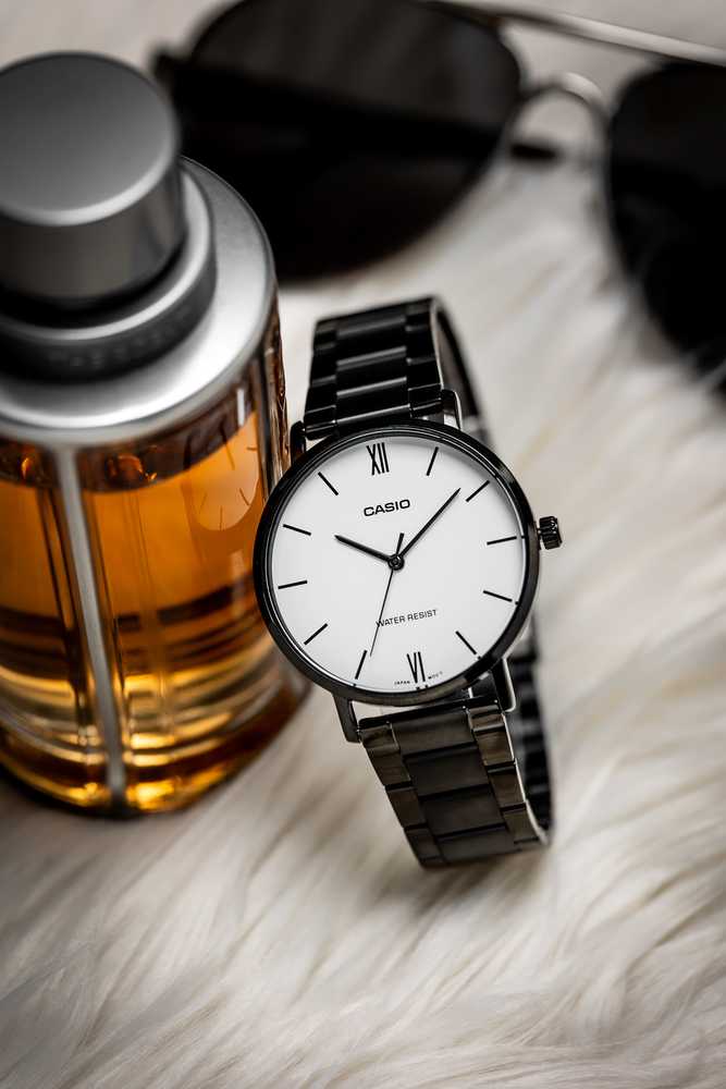 Casio vyriškas laikrodis MTP-VT01B-7B + dėžutė