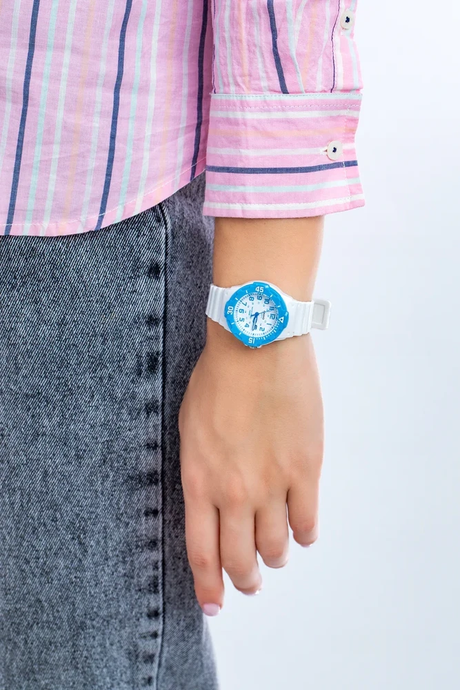 Laikrodis Casio LRW-200H-2BVEF