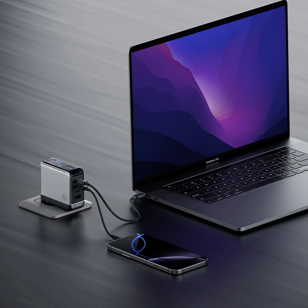 Cuktech AD1204U 120 W sieninis įkroviklis su ekranu ir USB-C laidu – sidabrinis