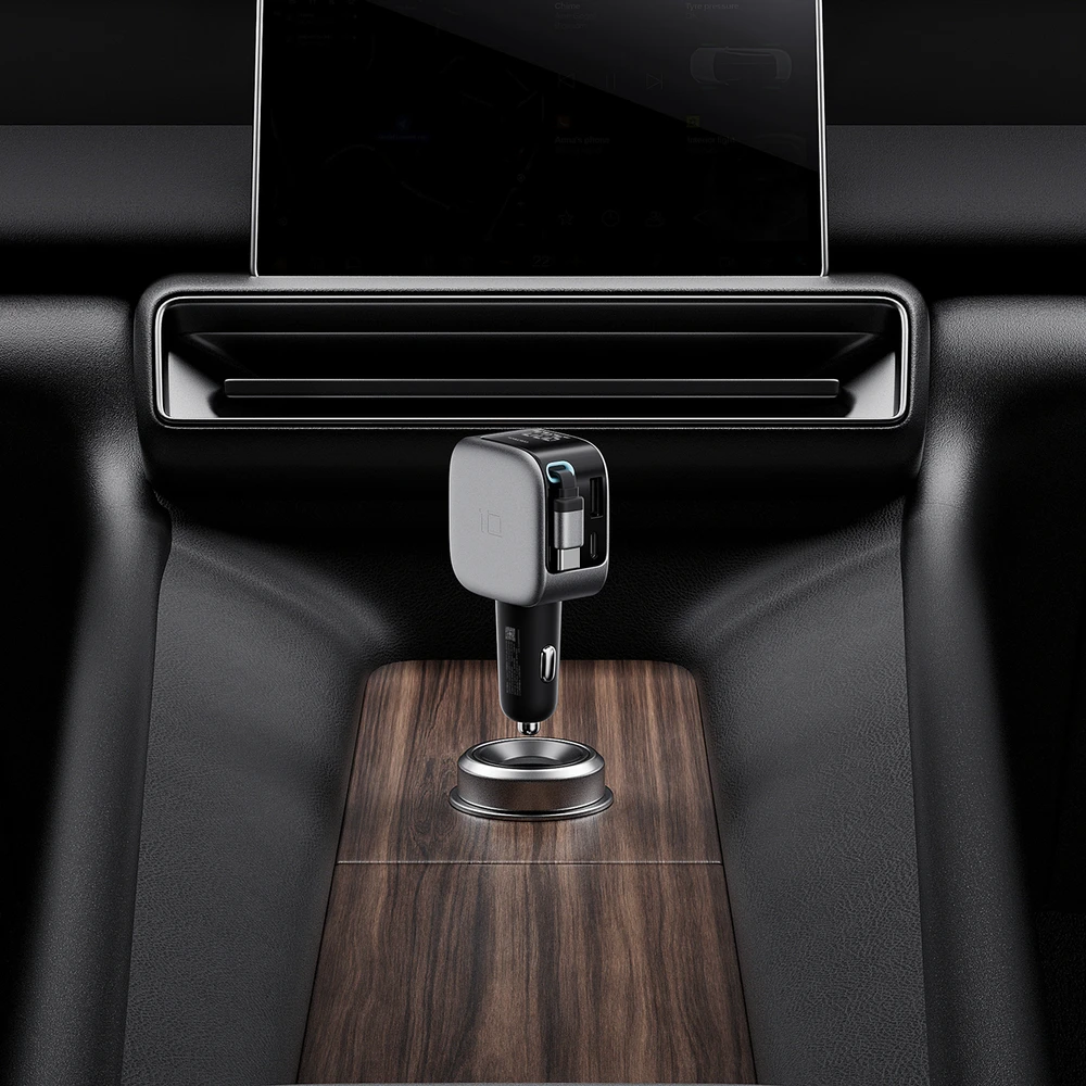 Cuktech CC903P 100 W automobilinis įkroviklis su ekranu ir 70 cm ištraukiamu USB-C laidu – pilkas