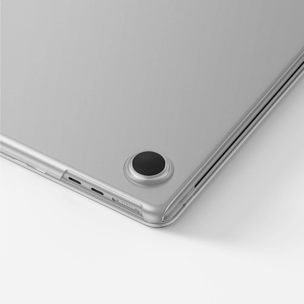 „AmazingThing“ titano spalvos kietas dėklas „MacBook Air M5 15“ – permatomas