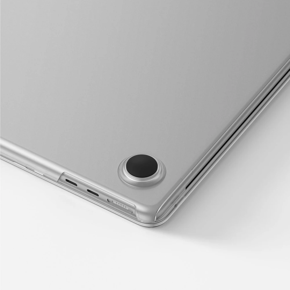 „AmazingThing“ titano spalvos kietas dėklas „MacBook Air M5 13.6“ – permatomas