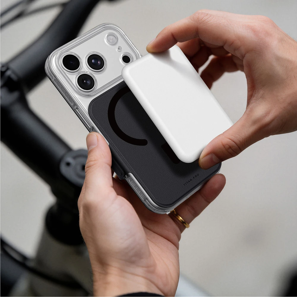Dėklas AmazingThing Titan Pro Lens Flip Set iPhone 18 Pro Max Case with Wallet, MagSafe Compatible - Juodas