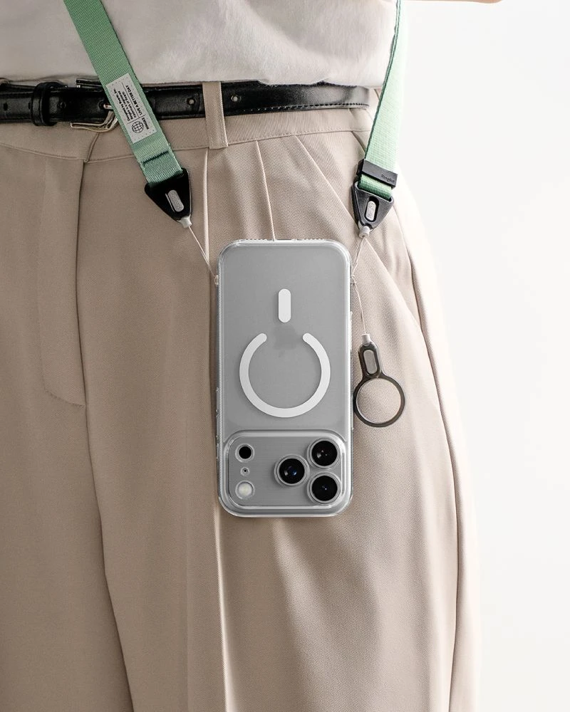 Dėklas RINGKE FUSION MAGNETIC MagSafe iPhone 17 Pro Max / 18 Pro Max SKAIDRUS