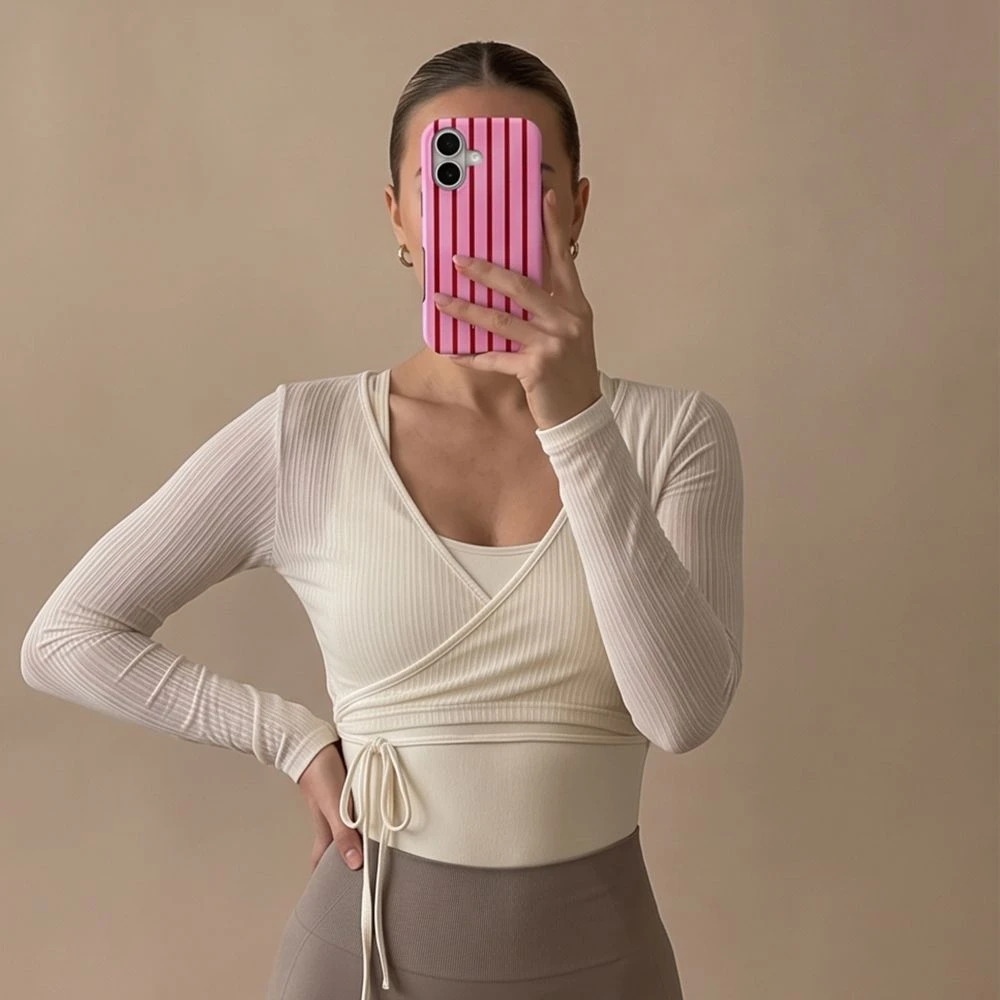 Dėklas Tech-Protect Lamano MagSafe Case for iPhone 17 - Raudona and Rožinė