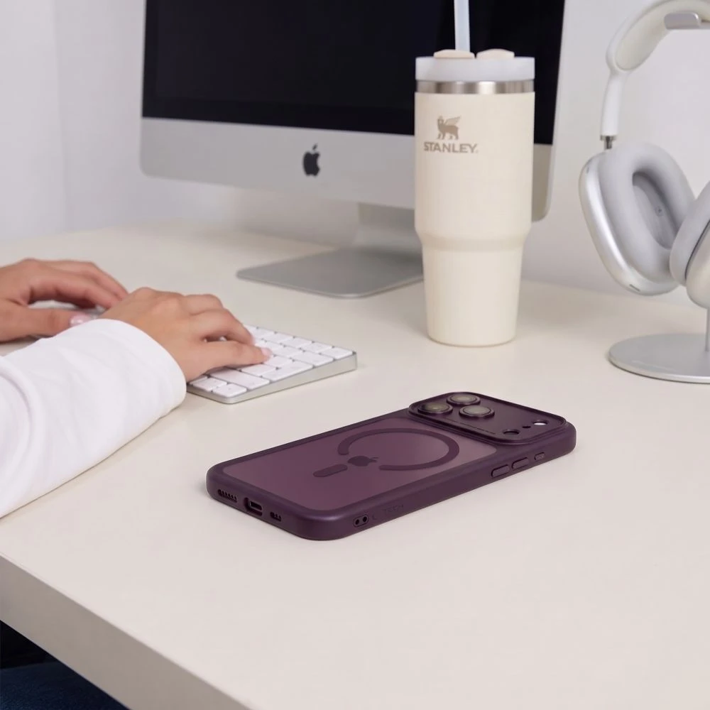 Dėklas TECH-PROTECT MAGPEAK MagSafe CC iPhone 17 Pro Max / 18 Pro Max TAMSIAI VYŠNINĖ/SKAIDRI