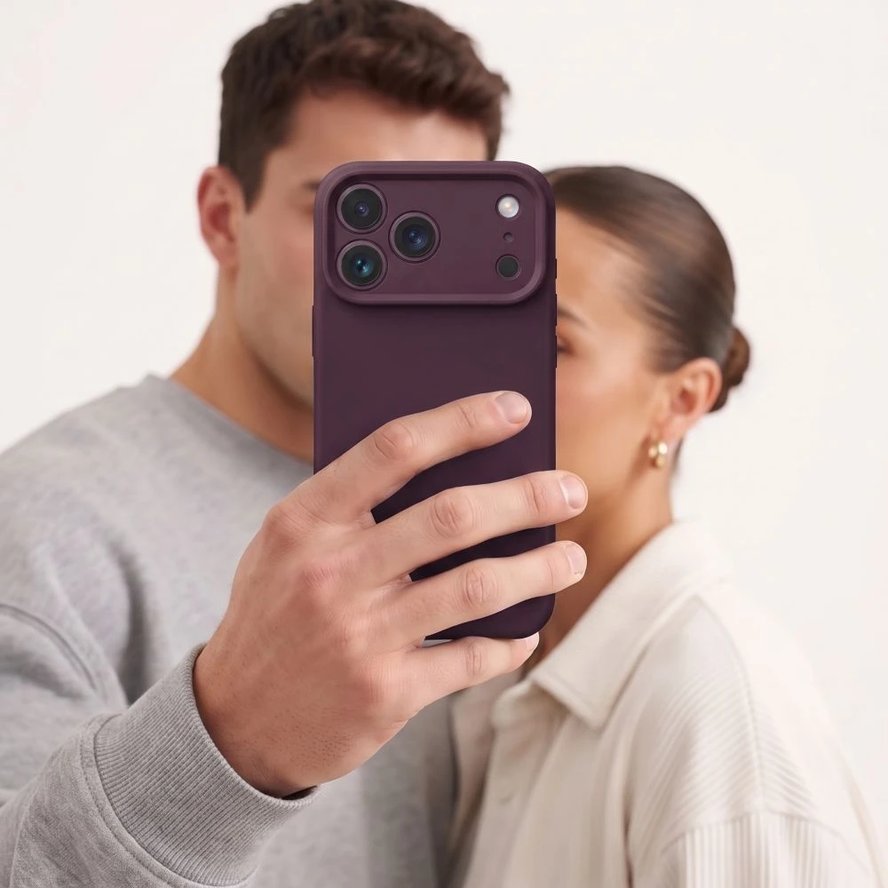 Tech-Protect silikoninis MagSafe dėklas iPhone 18 Pro / 17 Pro – bordinė spalva