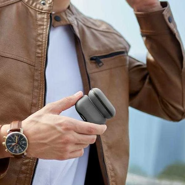 UNIQ Lyden DS AirPods Pro 2 gen (2022/2023) dėklas pilkos spalvos-juodos spalvos/charcoal pilkos spalvos-juodos spalvos