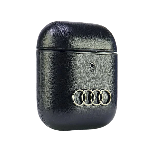 Apple AirPods 1 / 2 Audi Leather Big Logo Cover (AU-AP-GT/D3-BK) dėklas ausinėms juodos spalvos aprašymas - Prekės nuotrauka Apple AirPods 1 / 2 Audi Leather Big Logo Cover (AU-AP-GT/D3-BK) dėklas ausinėms juodos spalvos aprašymas - Prekės nuotrauka