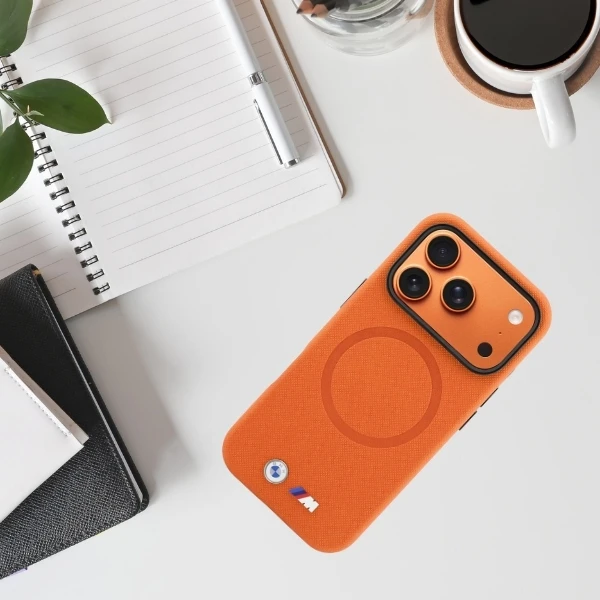 bmw-m-fw-metalinis-logotipas-magsafe-dėklas-iPhone-telefonui