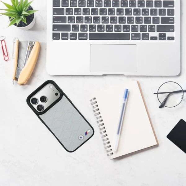 Dėklas BMW M Shape Logo MagSafe Case for iPhone 17 Pro Max - Gray aprašymas - Prekės nuotrauka