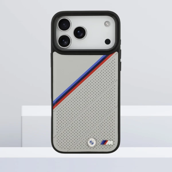 Dėklas BMW M Tricolor Metal Logo MagSafe skirtas Apple iPhone 17 Pro Max pilkos spalvos aprašymas - Prekės nuotrauka Dėklas BMW M Tricolor Metal Logo MagSafe skirtas Apple iPhone 17 Pro Max pilkos spalvos aprašymas - Prekės nuotrauka