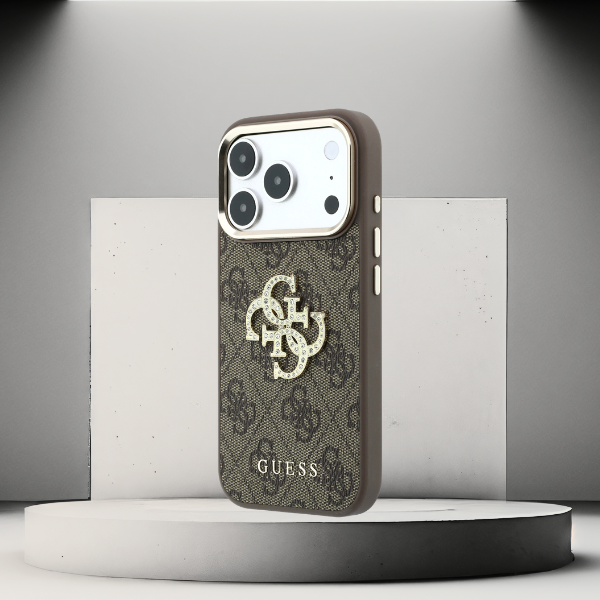 Dėklas Guess 4G & Big Strass Logo Case, skirtas iPhone 17 Pro Max / 18 Pro Max – ruda aprašymas - Prekės nuotrauka