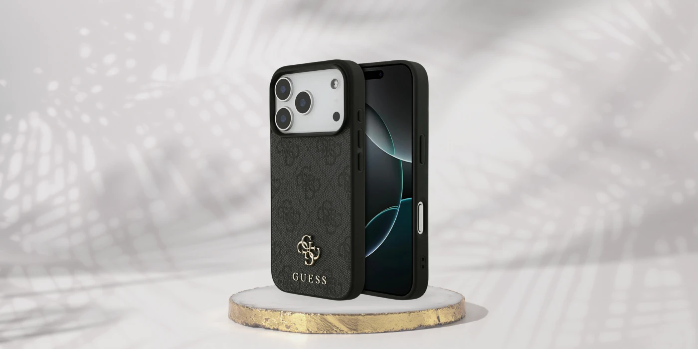 „Guess 4G“ mažas klasikinis „MagSafe“ dėklas su logotipu, skirtas „iPhone 17 Pro“ - juodas aprašymas - Prekės nuotrauka „Guess 4G“ mažas klasikinis „MagSafe“ dėklas su logotipu, skirtas „iPhone 17 Pro“ - juodas aprašymas - Prekės nuotrauka