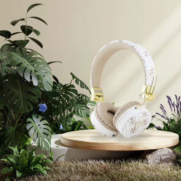 Guess ausinės Bluetooth ENC GUBH70E4PTMH baltos spalvos 4G Triangle Round Shape aprašymas - Prekės nuotrauka Guess ausinės Bluetooth ENC GUBH70E4PTMH baltos spalvos 4G Triangle Round Shape aprašymas - Prekės nuotrauka