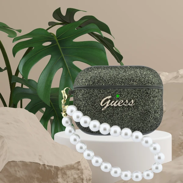 „Guess“ blizgantis perlų dirželio dėklas, skirtas „AirPods Pro 3“ ausinėms – juodas ir blizgučiai aprašymas - Prekės nuotrauka