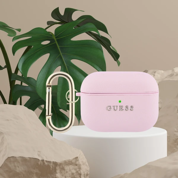„Guess“ grūdėtas klasikinis logotipo dėklas, skirtas „AirPods Pro 3“ ausinėms - Rožinė aprašymas - Prekės nuotrauka „Guess“ grūdėtas klasikinis logotipo dėklas, skirtas „AirPods Pro 3“ ausinėms - Rožinė aprašymas - Prekės nuotrauka