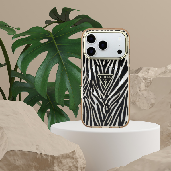 Guess IML Zebra Glitter Triangle Logo MagSafe dėklas, skirtas iPhone 17 Pro Max / 18 Pro Max - Auksinė aprašymas - Prekės nuotrauka
