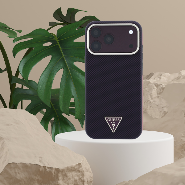 Guess Kevlar Triangle Logo MagSafe dėklas, skirtas iPhone 17 Pro Max / 18 Pro Max – Burgundy aprašymas - Prekės nuotrauka