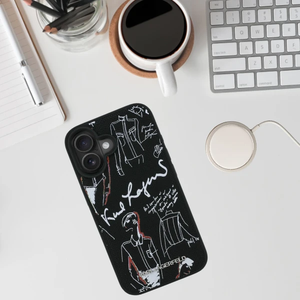 „Karl Lagerfeld“ grūdėto rašto ir logotipo „MagSafe“ dėklas, skirtas „iPhone 16“ – Juodas aprašymas - Prekės nuotrauka