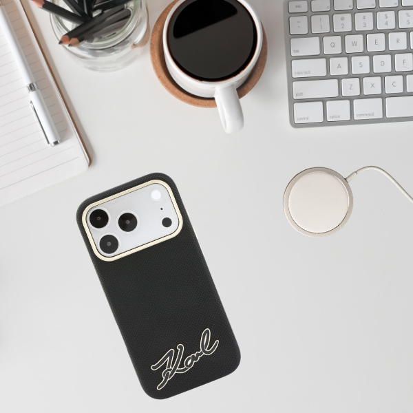 Karl Lagerfeld grūdintos tekstūros dėklas su sakų logotipu MagSafe, skirtas iPhone 18 Pro Max / 17 Pro Max – juodas aprašymas - Prekės nuotrauka