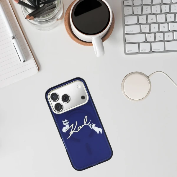 Dėklas Karl Lagerfeld IML Choupettes Karl Script Logo MagSafe Case for iPhone 17 Pro Max - Mėlyna aprašymas - Prekės nuotrauka