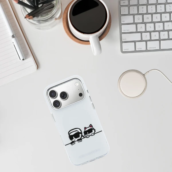Dėklas Karl Lagerfeld IML Karl & Choupette Peekaboo Logo MagSafe Case for iPhone 17 Pro - Baltas aprašymas - Prekės nuotrauka