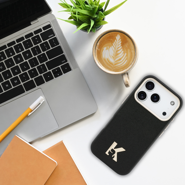 karl-lagerfeld-karl-head-logo-magsafe-case