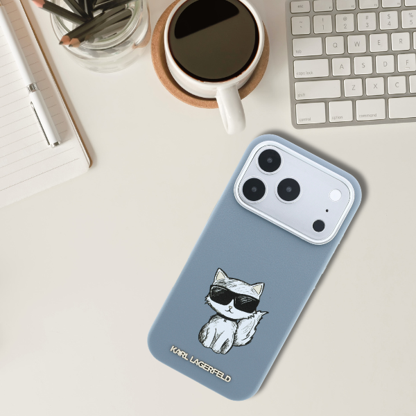 Karl Lagerfeld Smooth Choupette Sketch MagSafe dėklas, skirtas iPhone 18 Pro / 17 Pro - šviesiai mėlynas aprašymas - Prekės nuotrauka