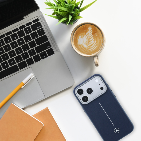 „Mercedes“ odinis pusiau apvyniojamas „Iconic Line MagSafe“ dėklas, skirtas „iPhone 17 Pro Max“ – tamsiai mėlynas Mėlyna aprašymas - Prekės nuotrauka