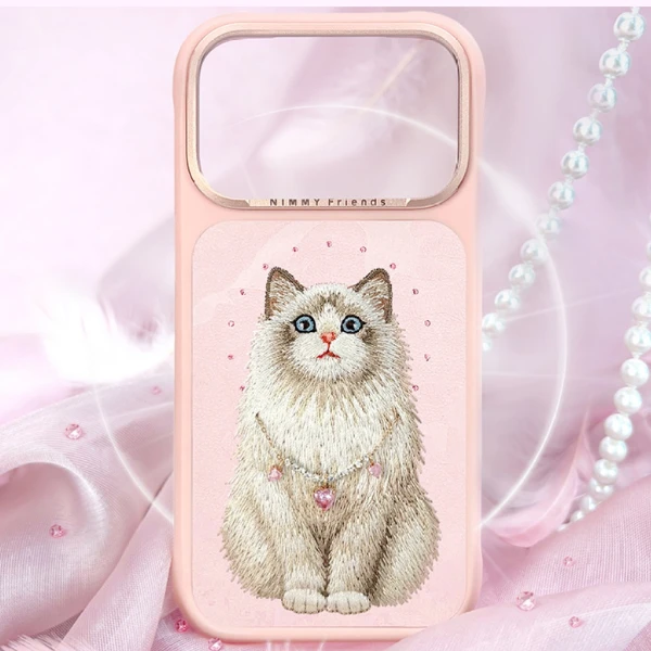 „Nimmy Lucky Fashion Cat“ „MagSafe“ dėklas, skirtas „iPhone 17 Pro Max“ – rožinis aprašymas - Prekės nuotrauka „Nimmy Lucky Fashion Cat“ „MagSafe“ dėklas, skirtas „iPhone 17 Pro Max“ – rožinis aprašymas - Prekės nuotrauka