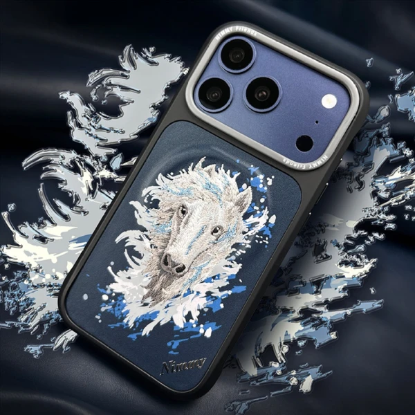 „MagSafe“ dėklas „Nimmy the Horse“, skirtas „iPhone 17 Pro Max“ – tamsiai mėlynas Mėlyna aprašymas - Prekės nuotrauka „MagSafe“ dėklas „Nimmy the Horse“, skirtas „iPhone 17 Pro Max“ – tamsiai mėlynas Mėlyna aprašymas - Prekės nuotrauka