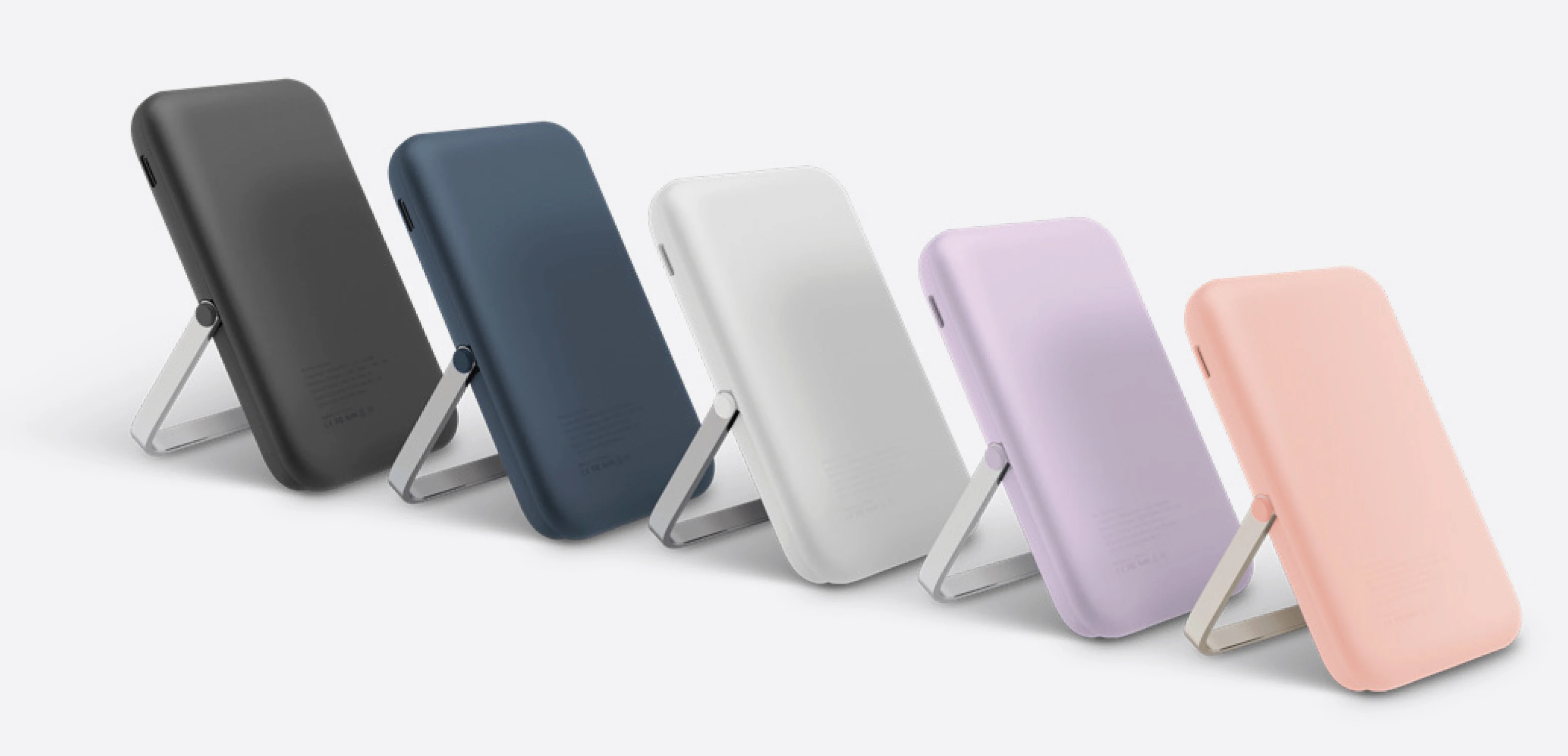 Powerbank Uniq Hoveo magnetinis 5000mAh USB-C 20W PD - rožinis aprašymas - Prekės nuotrauka Powerbank Uniq Hoveo magnetinis 5000mAh USB-C 20W PD - rožinis aprašymas - Prekės nuotrauka