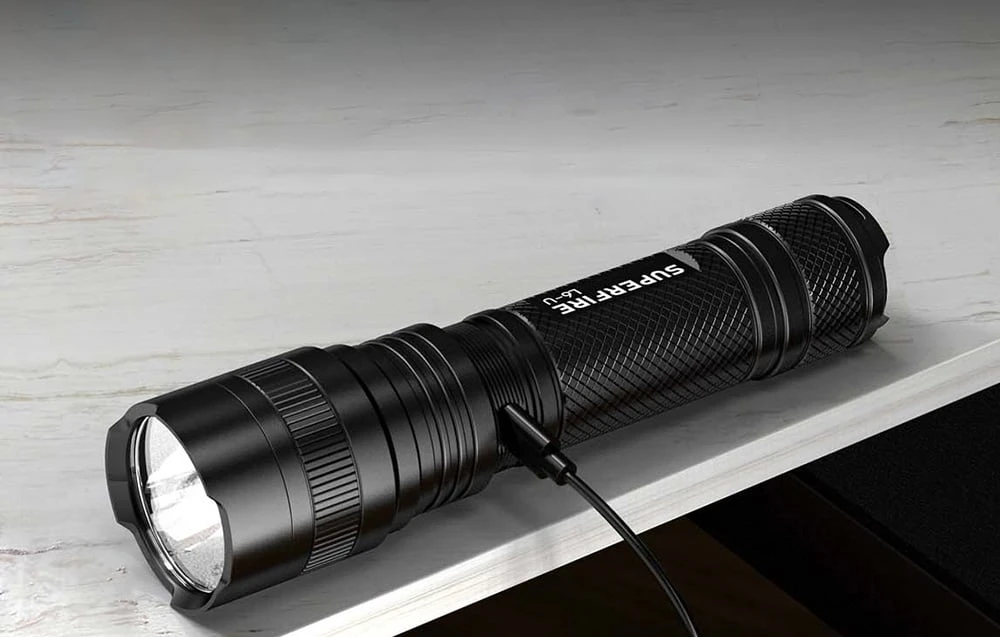 Superfire L6-U prožektorius - 1480 lm, 330 m, 5 modes, 20W, USB-C aprašymas - Prekės nuotrauka