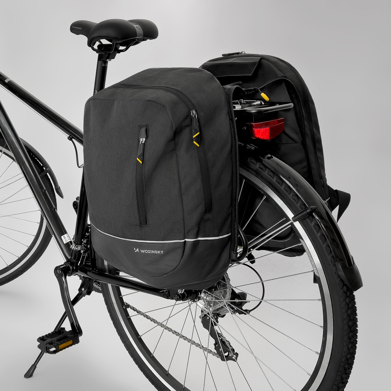 Wozinsky Double Bike Bag Backpack 2in1 30l Juodas (WBB30BK) aprašymas - Prekės nuotrauka Wozinsky Double Bike Bag Backpack 2in1 30l Juodas (WBB30BK) aprašymas - Prekės nuotrauka