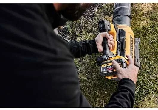 Dewalt lapų pūstuvas DCMBL777N, 54V, be akumuliatoriaus ir kroviklio