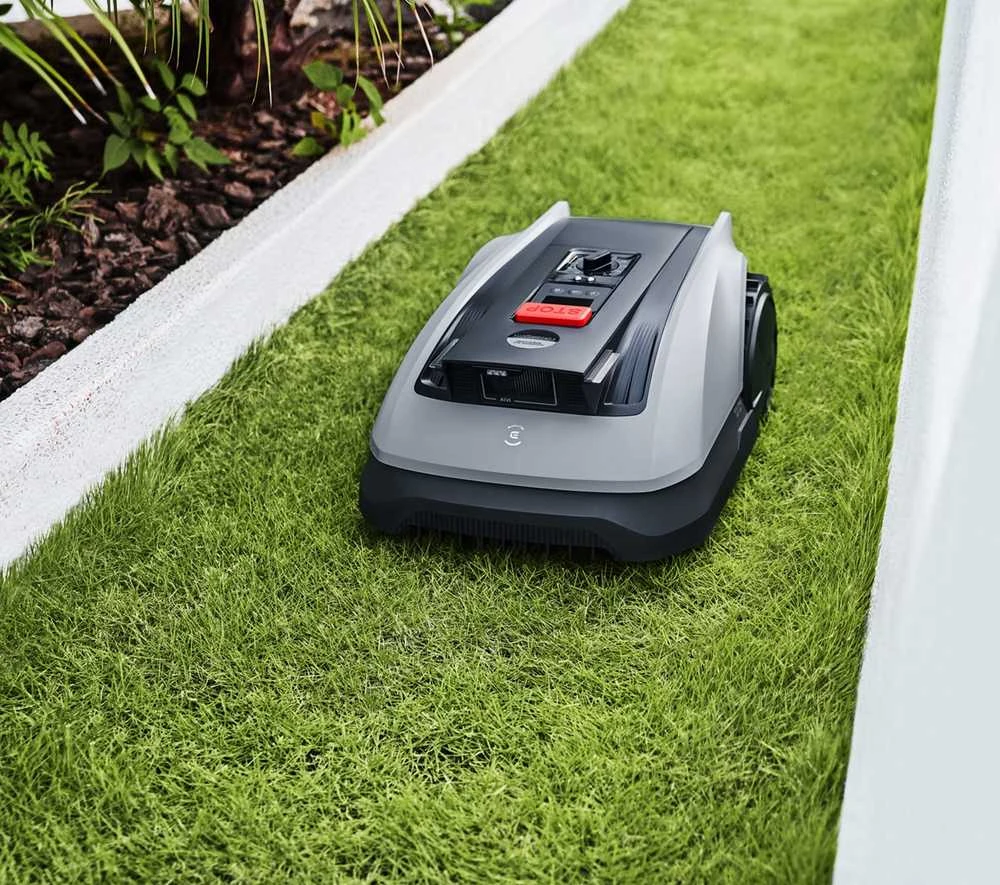 Belaidis vejos robotas Ecovacs GOAT O600 RTK