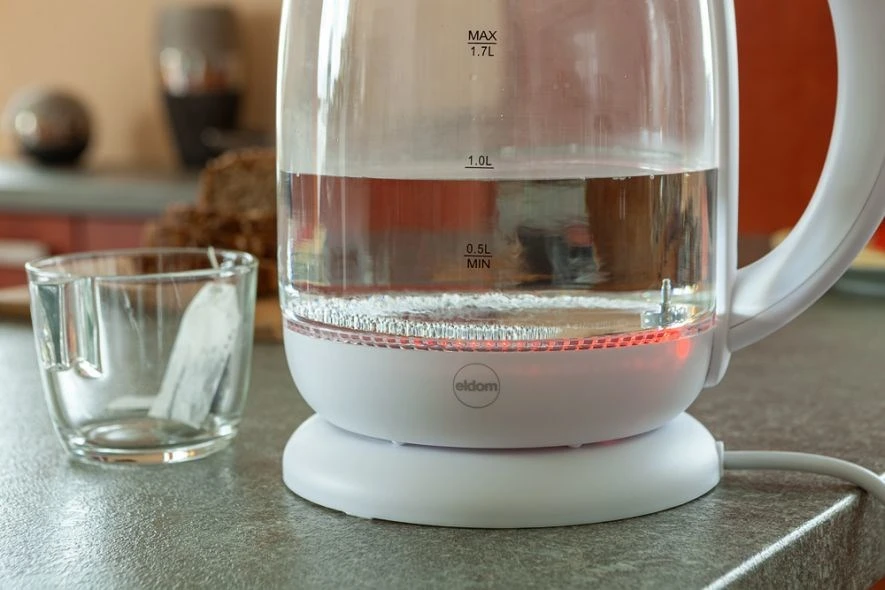 Virdulys ELDOM C420 KETTY GLASS CORDLESS KETTLE 1.7 L 2200 W