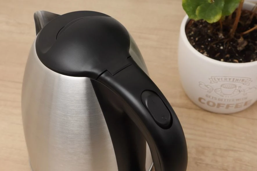 ELDOM CS30 ACERO CORDLESS KETTLE 2.0 L 2000 W Sidabrinis