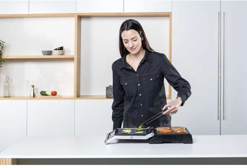 Black & Decker juodas+decker Electric grill Juodas & Decker BXGR2200E (2200W)