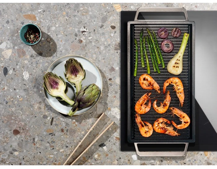 Kaitlentė Electrolux EIV63443 Juodas Built-in 59 cm Zone induction hob 4 zone(s)
