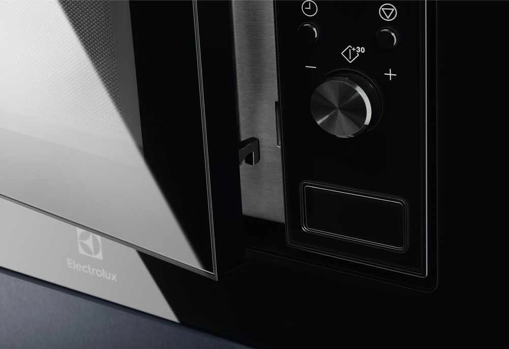 Mikrobangų krosnelė Cooker microwave Electrolux LMS2203EMK (700W, 20l, juodas and sidabrinis color)