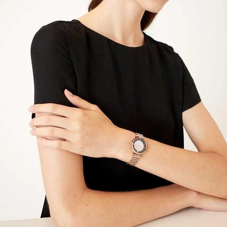 Laikrodis EMPORIO ARMANI AR11402 - GIANNI T-BAR WOMEN'S WATCH (zi511b)